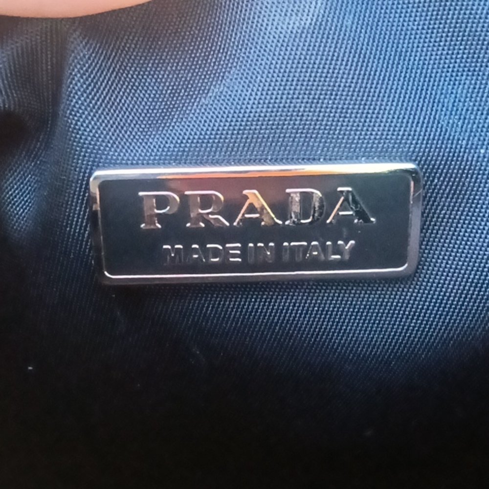 Prada bag - Picture 3 of 6